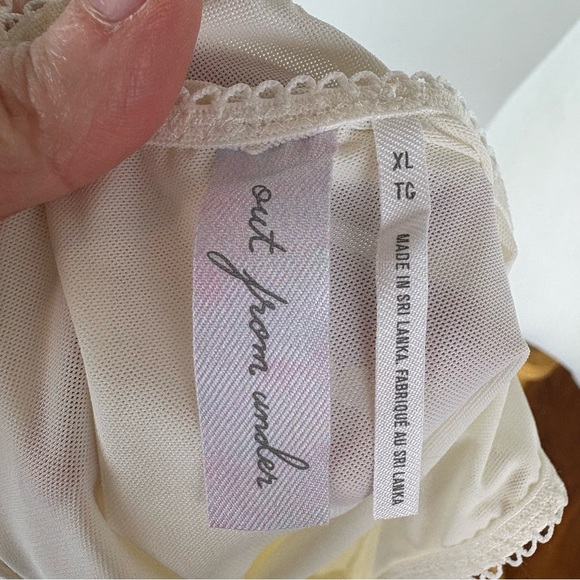 Urban Outfitters Out From Under Je T'aime Mesh Cropped Cami Size XL - Picture 6 of 7